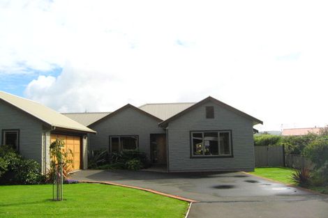 Photo of property in 2 Mallard Place, Mosgiel, 9024