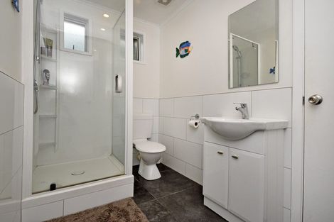 Photo of property in 2/90 Rosier Road, Glen Eden, Auckland, 0602