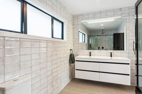 Photo of property in 99 The Drive, Paraparaumu Beach, Paraparaumu, 5032