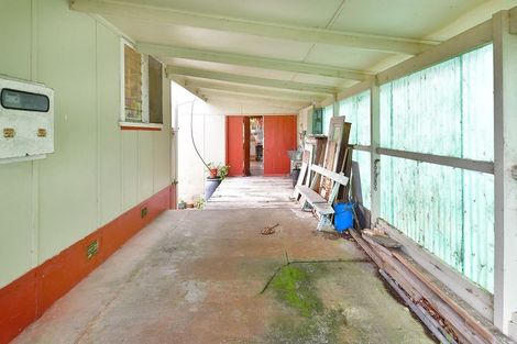 Photo of property in 38 James Mcleod Road, Shelly Beach, Helensville, 0874