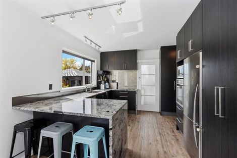 Photo of property in 3 Springhill Street, Avonhead, Christchurch, 8042