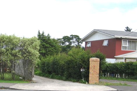 Photo of property in 29 Colwill Road, Massey, Auckland, 0614