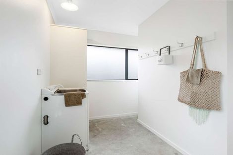 Photo of property in 76 Peakes Road, Springvale, Whanganui, 4501