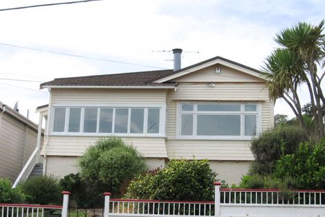 Photo of property in 195 Melbourne Road, Island Bay, Wellington, 6023