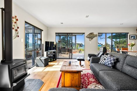 Photo of property in 730 Taiharuru Road, Taiharuru, Onerahi, 0192