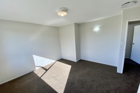 Photo of property in 33 Pensacola Crescent, Broomfield, Christchurch, 8042