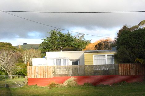 Photo of property in 28 Mihiwaka Road, Long Beach, Port Chalmers, 9081
