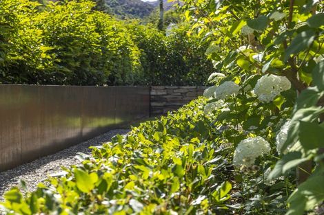 Photo of property in 9a Caernarvon Street, Arrowtown, 9302