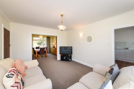 Photo of property in 15 Elmira Avenue, Hokowhitu, Palmerston North, 4410