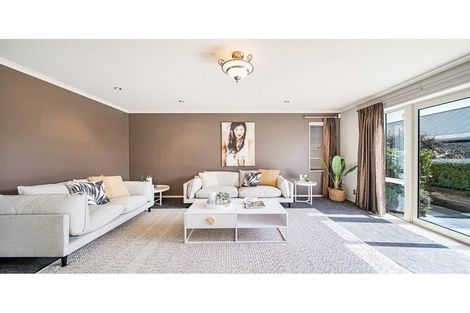 Photo of property in 20a Wharenui Road, Upper Riccarton, Christchurch, 8041