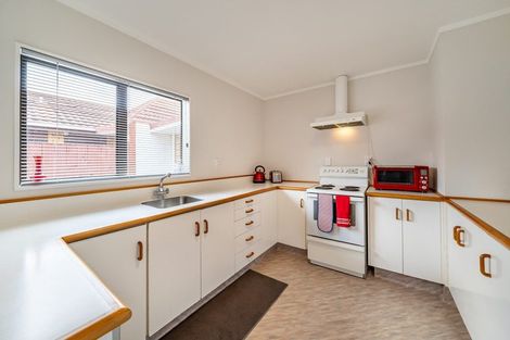 Photo of property in 4/28 Logan Street, Ebdentown, Upper Hutt, 5018