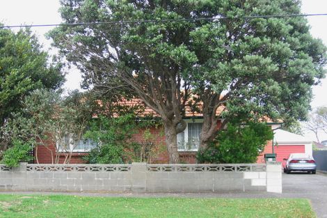 Photo of property in 43 Garden Road, Avalon, Lower Hutt, 5011
