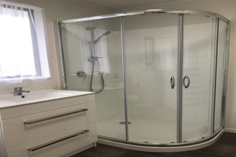 Photo of property in 1/10 Roick Parade, Glen Eden, Auckland, 0602