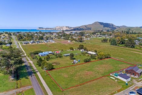 Photo of property in 60 Banks Street, Tolaga Bay, 4077