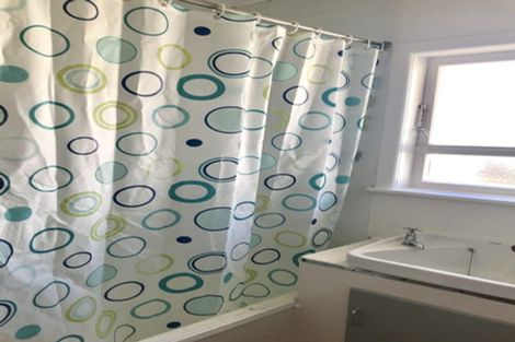 Photo of property in 39 Cromwell Street, Mount Eden, Auckland, 1024