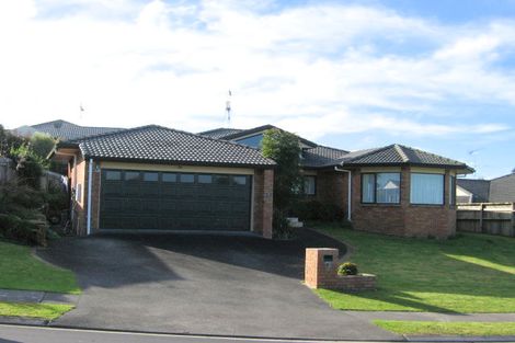 Photo of property in 8 Kath Hopper Drive, Orewa, 0931