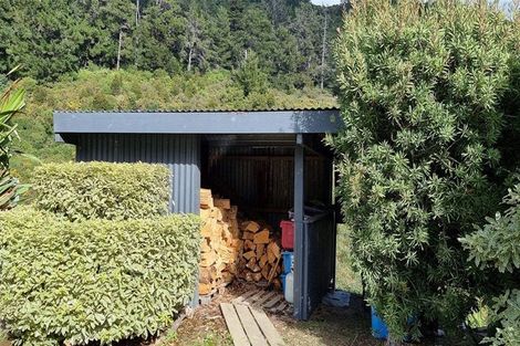 Photo of property in 102 Boons Valley Road, Waikawa, Picton, 7220