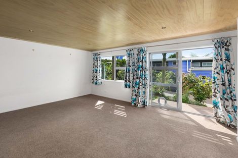Photo of property in 37 The Crescent, Waihi Beach, 3611