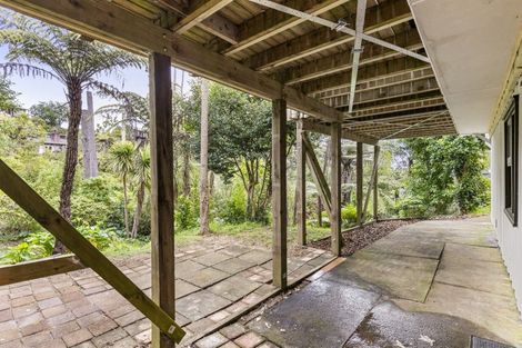 Photo of property in 22 Rosecamp Road, Beach Haven, Auckland, 0626