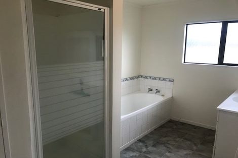 Photo of property in 62 Spinnaker Drive, Flagstaff, Hamilton, 3210