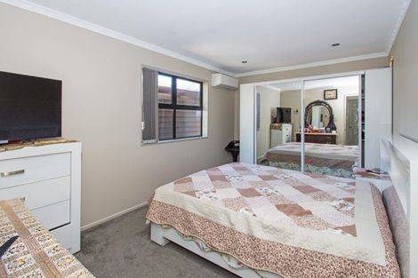 Photo of property in 110a Gray Avenue, Papatoetoe, Auckland, 2024