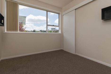 Photo of property in 1/18 Sealy Road, Torbay, Auckland, 0630