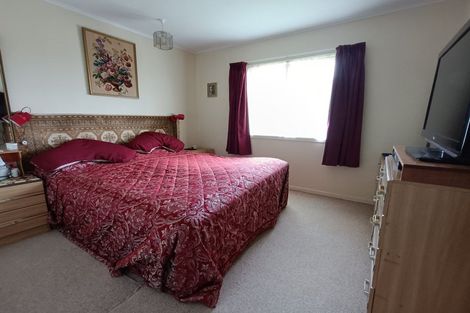 Photo of property in 26 View Street, Maungaturoto, 0520