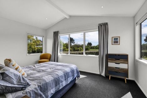 Photo of property in 129 Richmond Road, Brixton, New Plymouth, 4373