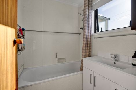 Photo of property in 21a Dorset Avenue, Westown, New Plymouth, 4310