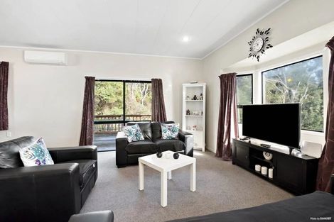 Photo of property in 40 Anne Mclean Drive, Bayview, Auckland, 0629