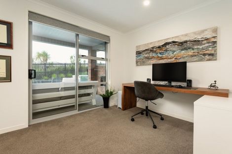 Photo of property in 187 Lakes Boulevard, Pyes Pa, Tauranga, 3112