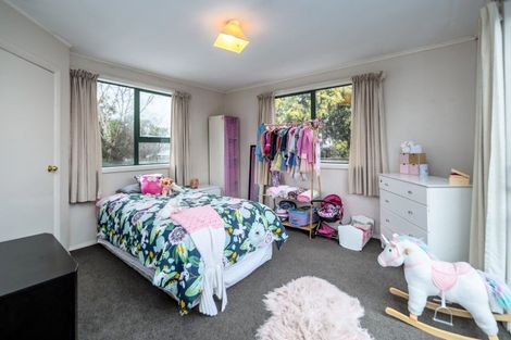 Photo of property in 51 Charles Street, Carterton, 5713