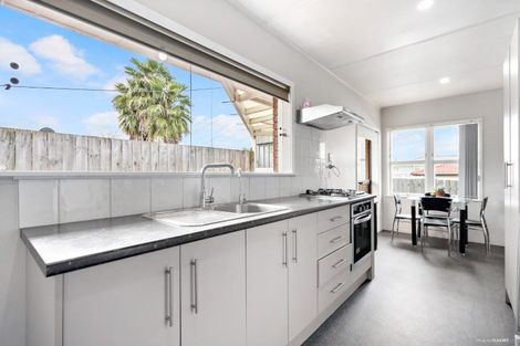 Photo of property in 77 Weymouth Road, Manurewa, Auckland, 2102