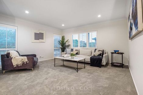 Photo of property in 82 Ngahue Drive, Stonefields, Auckland, 1072