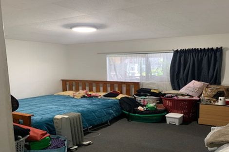 Photo of property in 2/15 Wilkie Place, Mount Wellington, Auckland, 1060