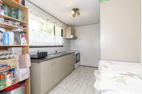 Photo of property in 1/12 Cameron Place, Ranui, Auckland, 0612