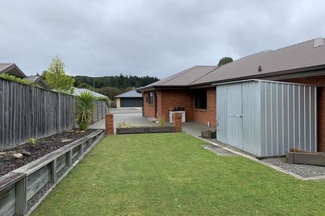 Photo of property in 5 Weka Place, Picton, 7220