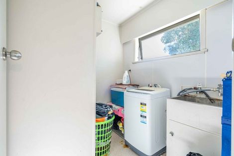 Photo of property in 10 Brentford Place, Manurewa, Auckland, 2102