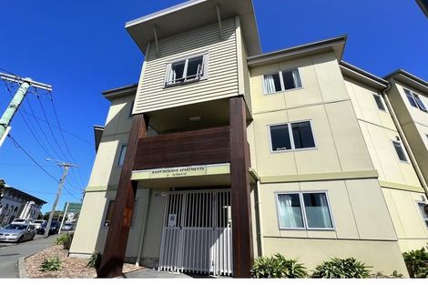 Photo of property in 1-67/4 Sussex Street, Mount Cook, Wellington, 6021