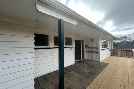 Photo of property in 392 Glenfield Road, Glenfield, Auckland, 0629