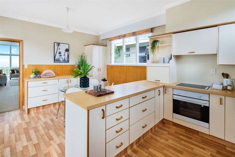 Photo of property in 28 City View Grove, Harbour View, Lower Hutt, 5010