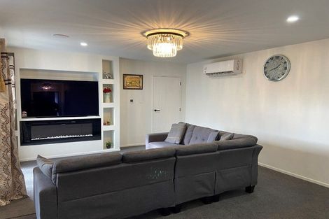 Photo of property in 6 Crosado Place, Rolleston, 7614