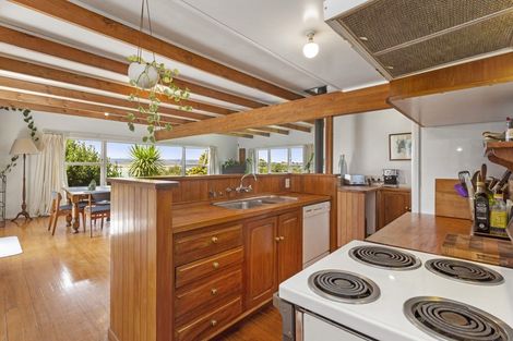 Photo of property in 13 Bay View Road, Raglan, 3225