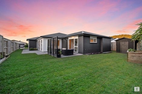 Photo of property in 53 Awataha Crescent, Pyes Pa, Tauranga, 3110