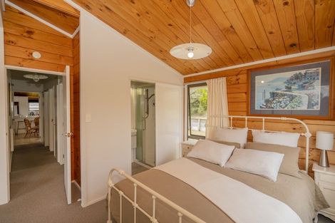 Photo of property in 1208 Hikuai Settlement Road, Pauanui, Hikuai, 3579