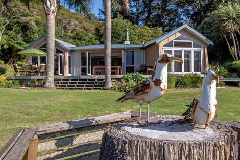 Photo of property in 1 Ohakana Island, Ohakana Island, Whakatane, 3198