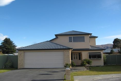 Photo of property in 1 Down Street, Cromwell, 9310