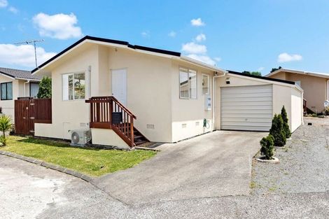 Photo of property in 22 Clover Drive, Henderson, Auckland, 0610