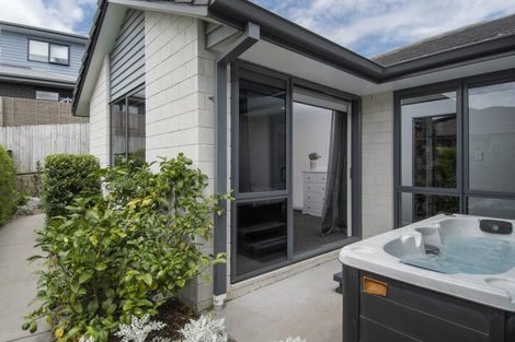 Photo of property in 5 Gumtree Lane, Omokoroa, 3114