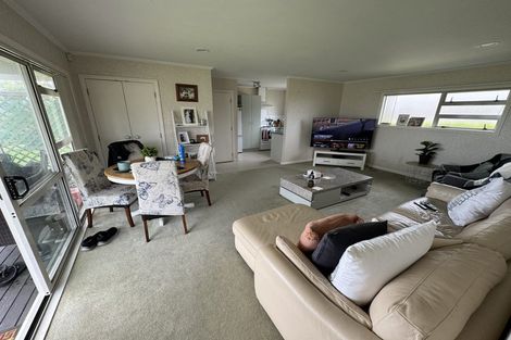 Photo of property in 290 Point View Drive, Dannemora, Auckland, 2016